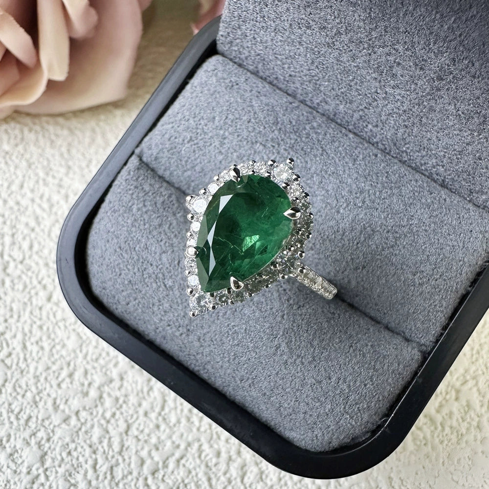 Columbian Emerald Diamond Ring