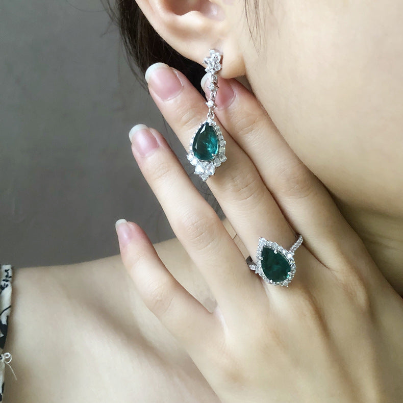 Columbian Emerald Diamond Ring